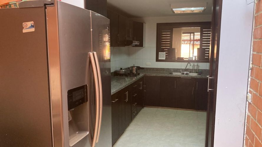 Casa de 4 alcobas en venta en Ciudad Jardin, Cali, 140 m² · foto 22 de 24