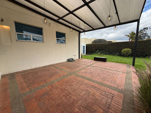 Casa en venta en El Misterio, Cajicá · foto 2 de 18