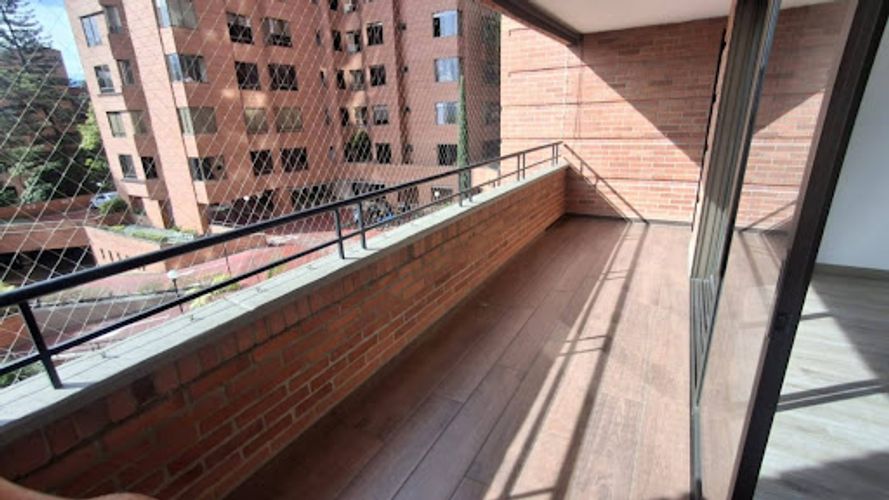 Apartamento de 3 alcobas en arriendo en El Tesoro, Medellín, 142 m² · foto 7 de 21
