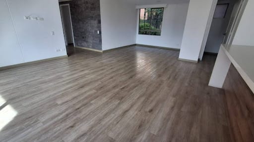 Apartamento de 3 alcobas en arriendo en El Tesoro, Medellín, 142 m² · foto 10 de 21