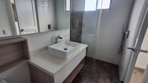 Apartamento de 3 alcobas en arriendo en El Tesoro, Medellín, 142 m² · foto 19 de 21