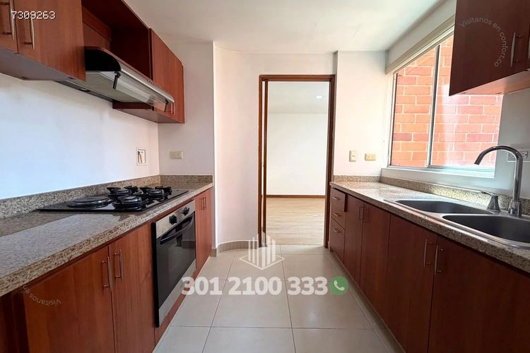 Apartamento en venta en Laureles, Medellín · foto 11 de 24