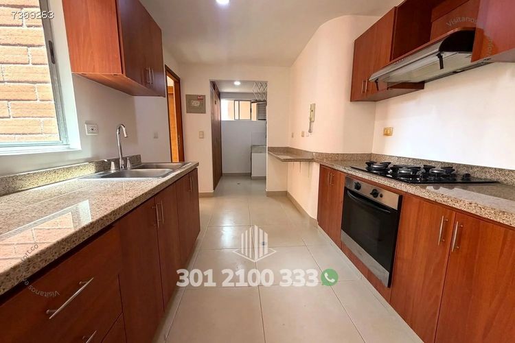 Apartamento en venta en Laureles, Medellín · foto 12 de 24