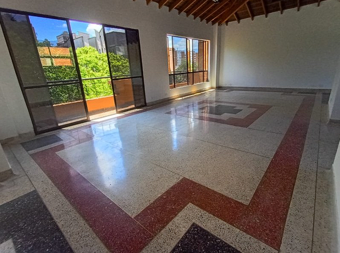 Local en arriendo en Suramericana, Medellín, 501 m² · foto 8 de 18