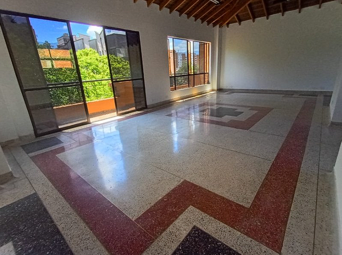 Local en arriendo en Suramericana, Medellín, 501 m² · foto 9 de 18