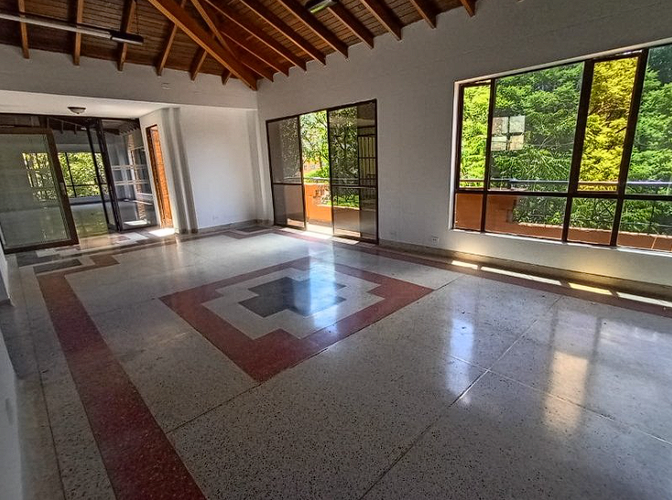 Local en arriendo en Suramericana, Medellín, 501 m² · foto 5 de 18