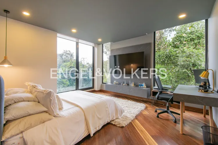 Casa de 5 alcobas en venta en Yerbabuena, Sopó, 700 m² · foto 12 de 20