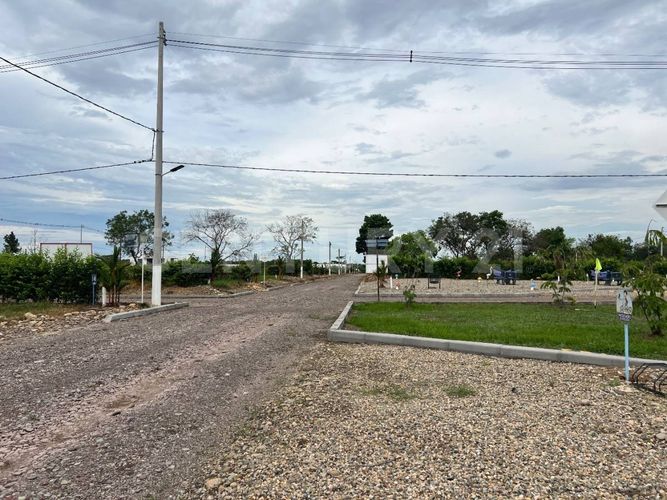 Lote en venta en Santa Rosa, Villavicencio, 984 m² · foto 2 de 15