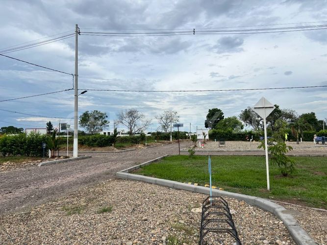 Lote en venta en Santa Rosa, Villavicencio, 984 m² · foto 4 de 15
