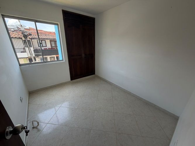 Apartamento de 3 alcobas en venta en La Ceja, 70 m² · foto 8 de 14