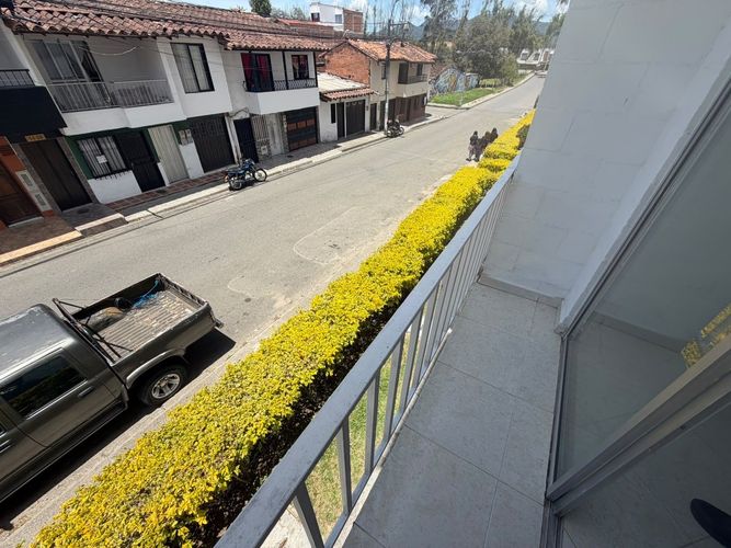 Apartamento de 3 alcobas en venta en La Ceja, 70 m² · foto 13 de 14