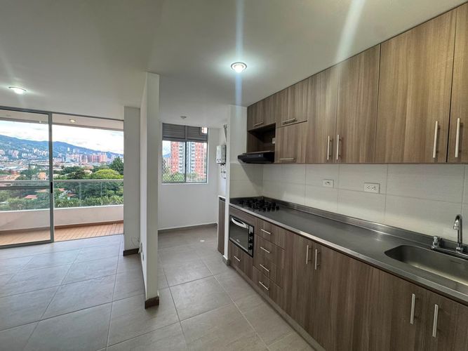 Apartamento en venta en Villa Del Parque, Itagüí · foto 5 de 13
