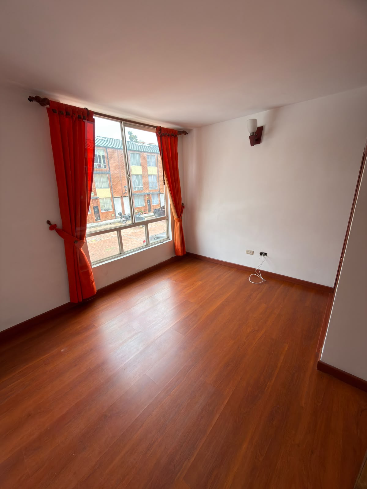 Casa en venta en Portales Del Norte, Bogotá · foto 10 de 18