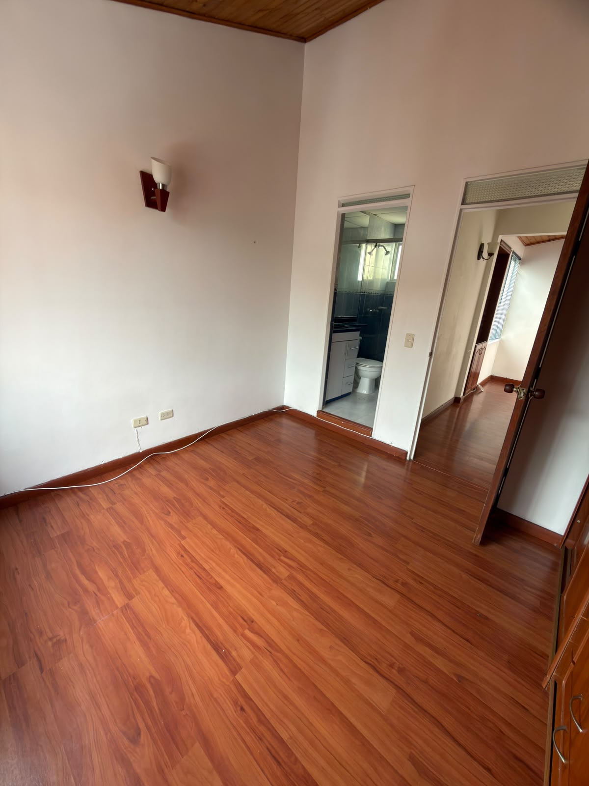 Casa en venta en Portales Del Norte, Bogotá · foto 17 de 18