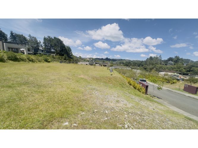 Lote en venta en Las Palmas, Envigado, 1560 m² · foto 3 de 13