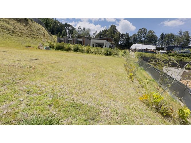 Lote en venta en Las Palmas, Envigado, 1560 m² · foto 11 de 13