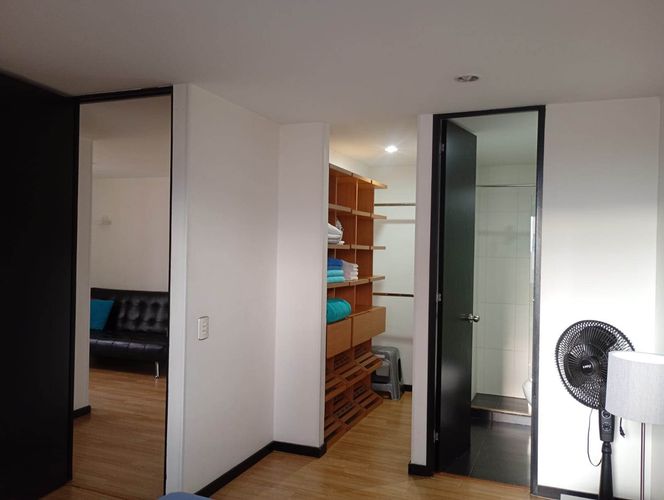 Apartamento de 2 alcobas en arriendo en El Poblado, Medellín, 73 m² · foto 10 de 14