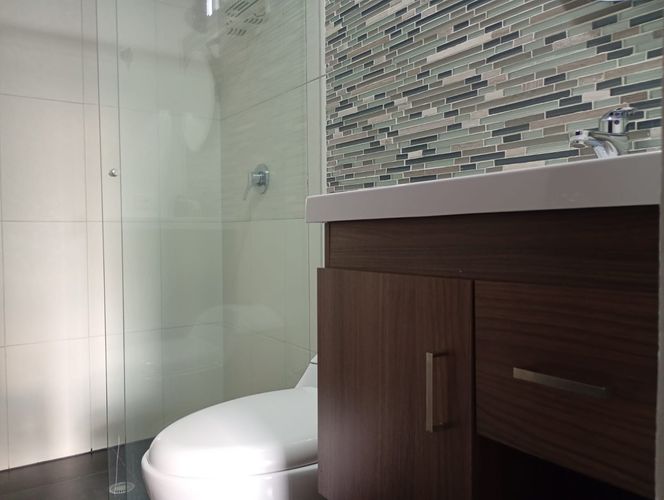 Apartamento de 2 alcobas en arriendo en El Poblado, Medellín, 73 m² · foto 14 de 14