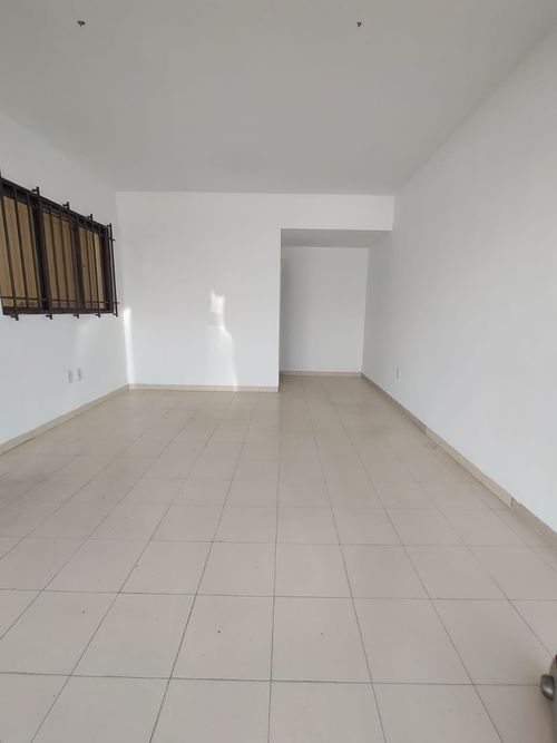 Local en arriendo en Cabecera Del Llano, Bucaramanga, 18 m² · foto 3 de 7