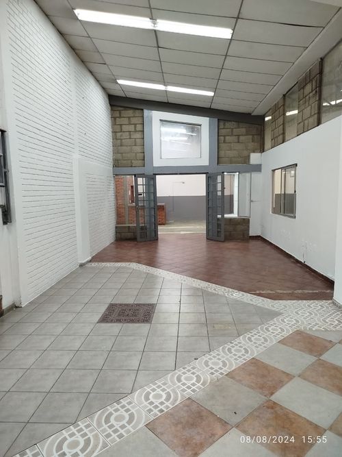 Bodega en arriendo en La Concordia, Bucaramanga, 1000 m² · foto 22 de 24