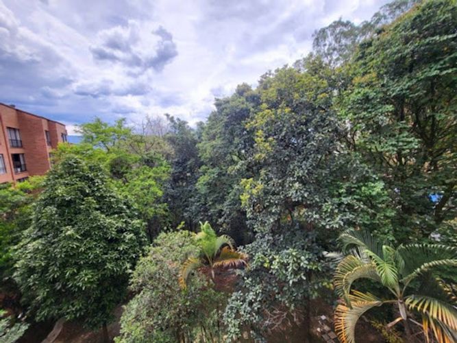 Apartamento de 3 alcobas en arriendo en San Lucas, Medellín, 90 m² · foto 5 de 24