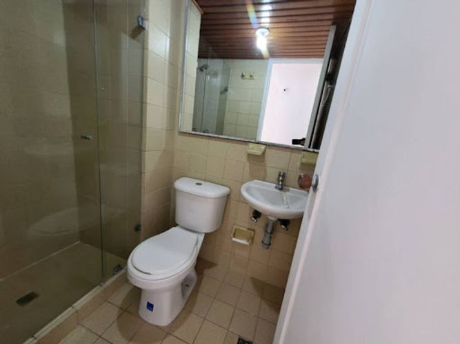 Apartamento de 3 alcobas en arriendo en San Lucas, Medellín, 90 m² · foto 8 de 24