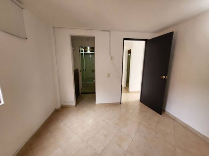 Apartamento de 3 alcobas en arriendo en San Lucas, Medellín, 90 m² · foto 10 de 24