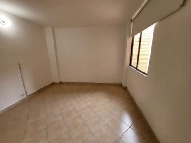 Apartamento de 3 alcobas en arriendo en San Lucas, Medellín, 90 m² · foto 16 de 24