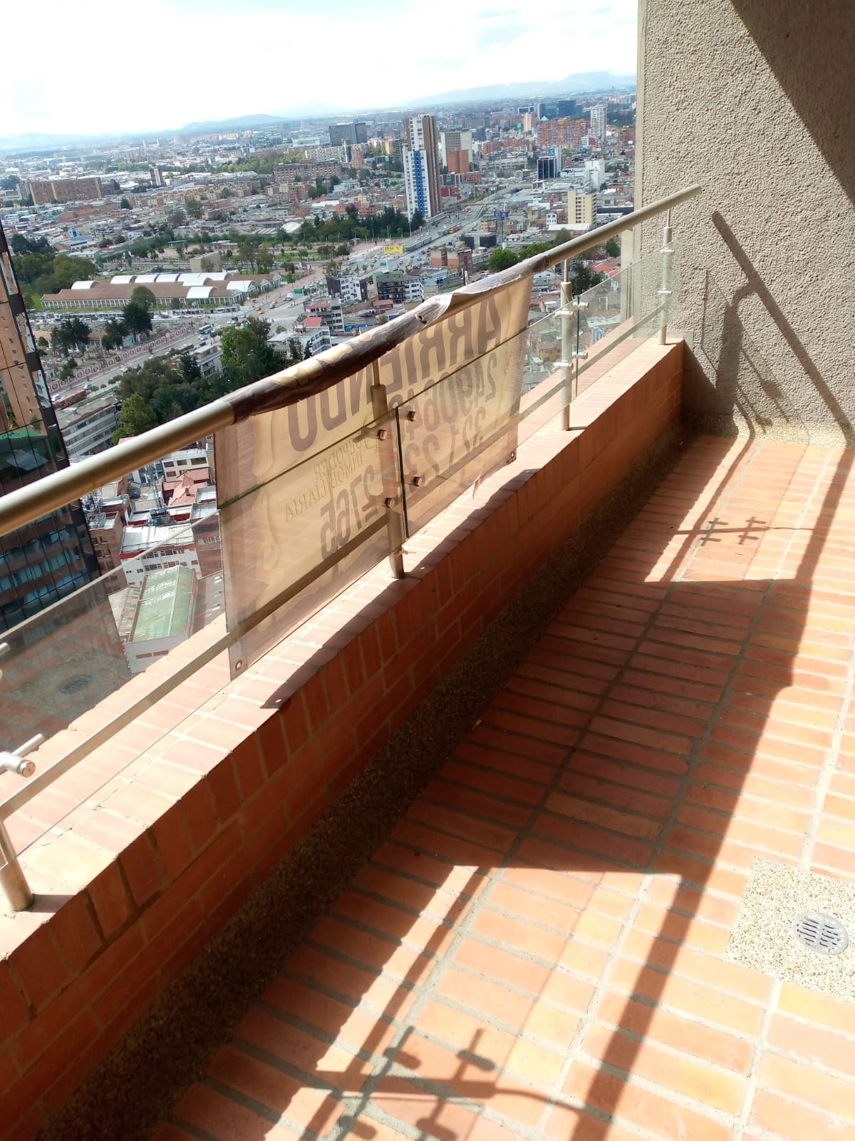 Apartaestudio en arriendo en Parque Central Bavaria, Bogotá · foto 7 de 13