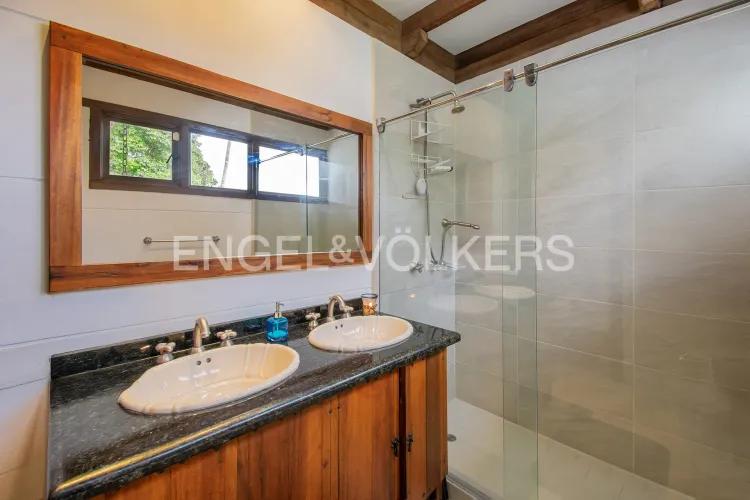 Casa de 4 alcobas en venta en Altos De Yerbabuena, Sopó, 300 m² · foto 11 de 16