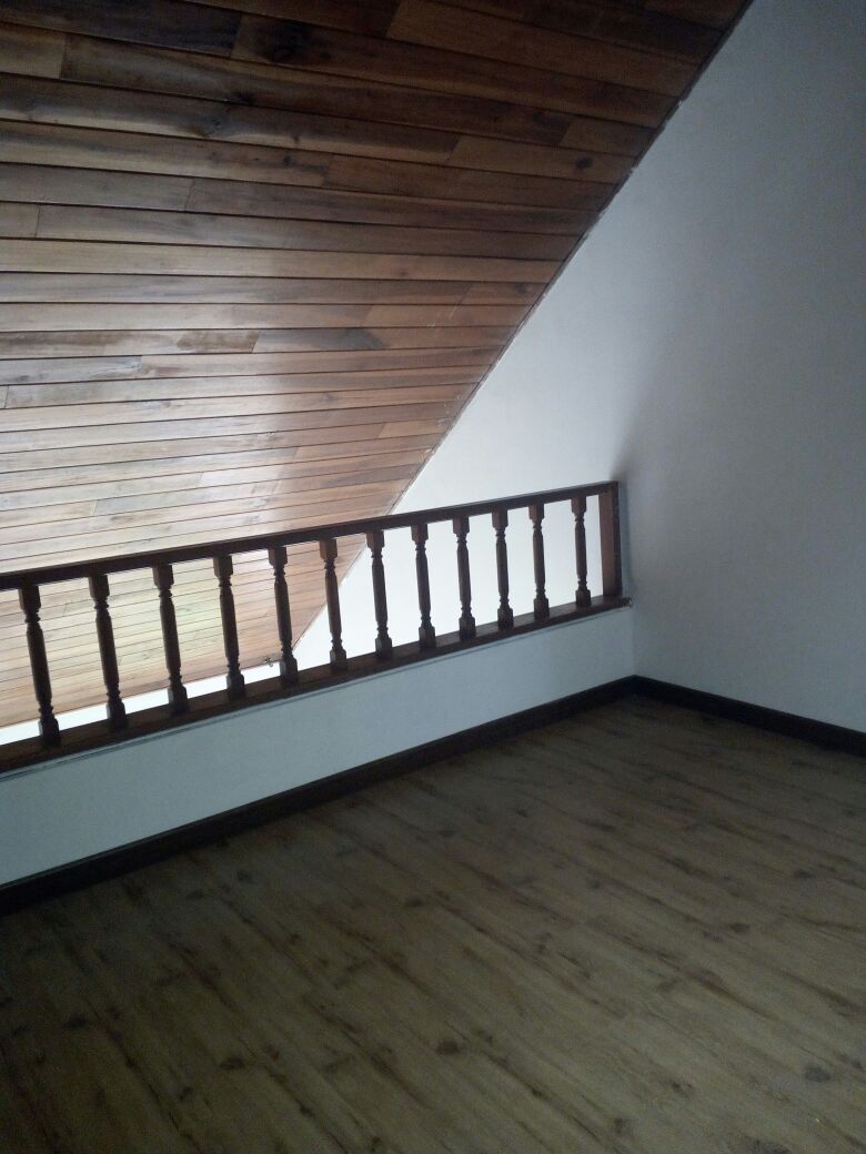 Casa en venta en Cerros De Suba, Bogotá · foto 11 de 15