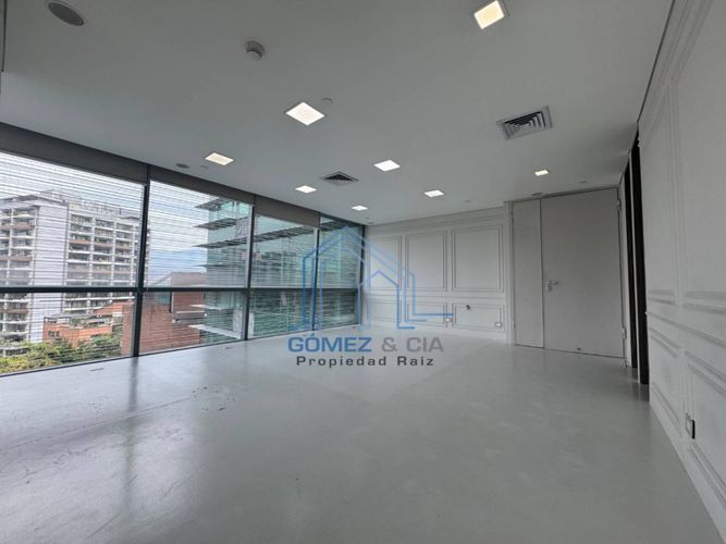 Oficina en arriendo en Milla De Oro, Medellín, 70 m² · foto 3 de 10
