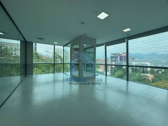 Oficina en arriendo en Milla De Oro, Medellín, 70 m² · foto 10 de 10