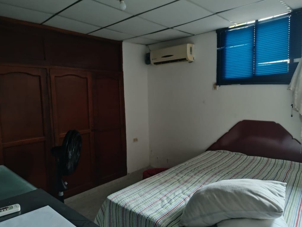 Casa en venta en Crespo, Cartagena · foto 4 de 11