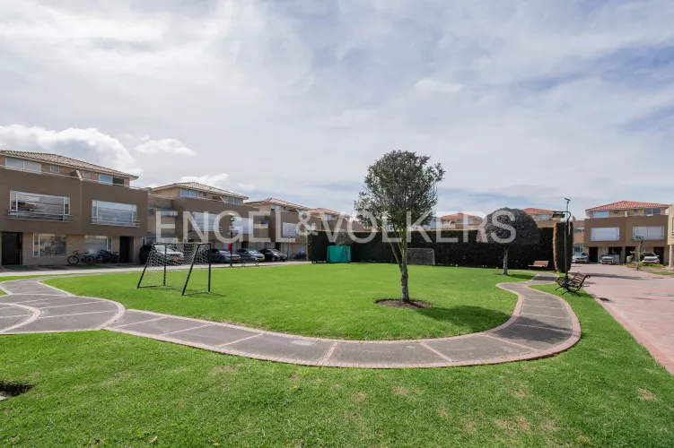 Casa de 3 alcobas en venta en Sabaneta, Chía, 156 m² · foto 19 de 20