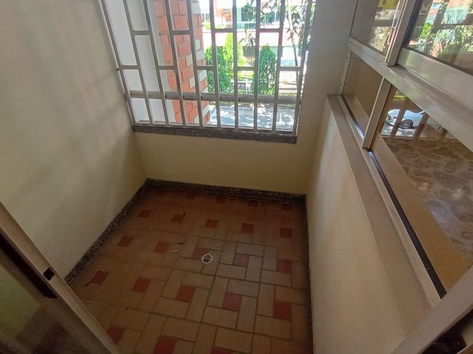 Apartamento de 2 alcobas en venta en Laureles, Medellín, 80 m² · foto 18 de 18