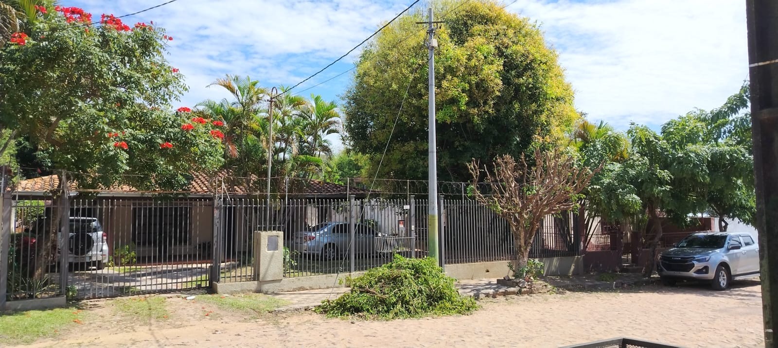 INVERSIÓN ESTRATÉGICA EN ASUNCIÓN: Dos Terrenos Premium sobre Itapúa y Vía Férrea, con Potencial Inigualable para Desarrollos Residenciales, Corporativos o Comerciales de Gran Esca - foto 3