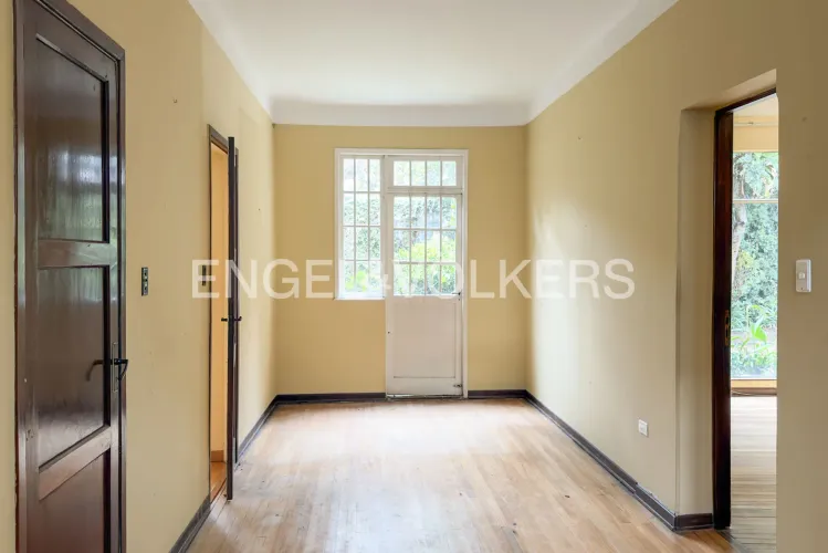 Casa en venta en La Cabrera, Bogotá, 309 m² · foto 6 de 8