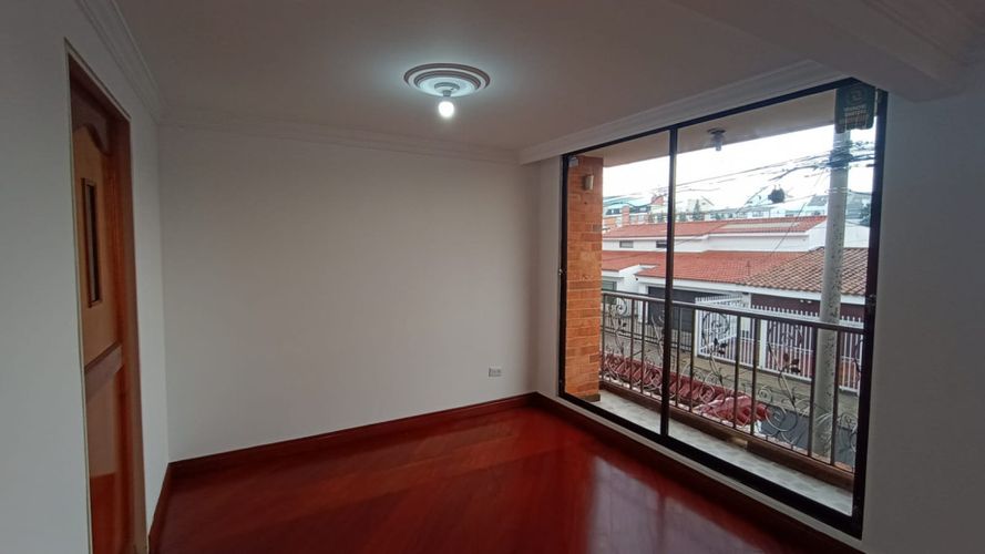 Apartamento de 3 alcobas en venta en Malibu, Bogotá, 110 m² · foto 4 de 12