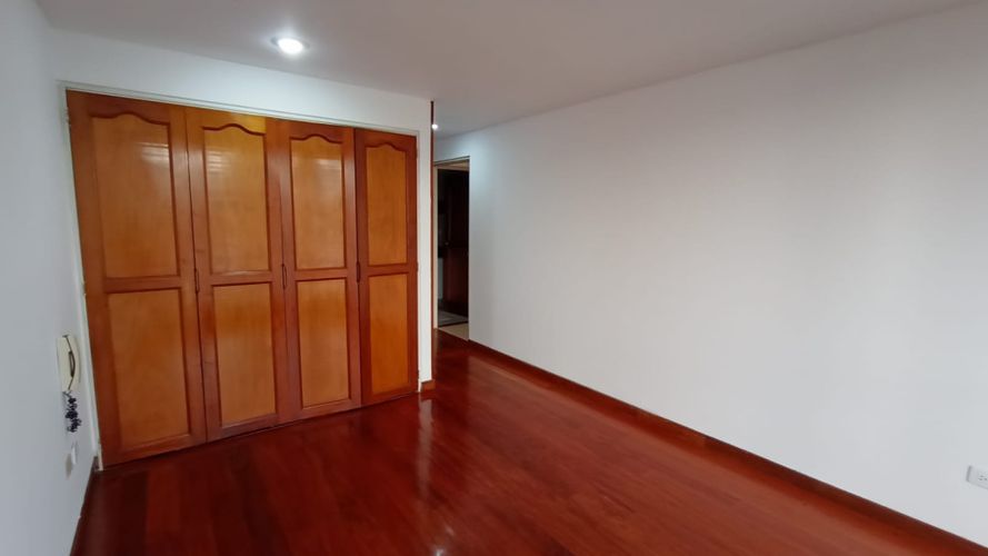 Apartamento de 3 alcobas en venta en Malibu, Bogotá, 110 m² · foto 7 de 12