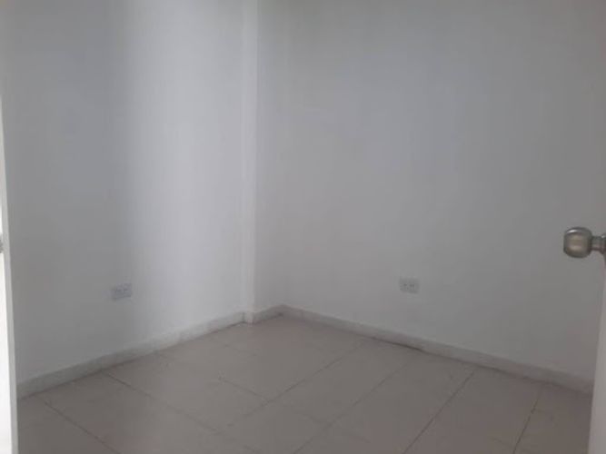 Bodega en arriendo en La Candelaria, Medellín, 220 m² · foto 6 de 24
