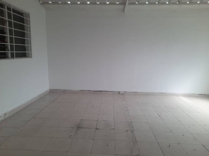 Bodega en arriendo en La Candelaria, Medellín, 220 m² · foto 10 de 24