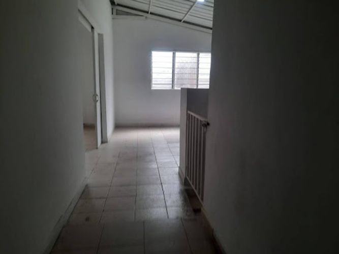 Bodega en arriendo en La Candelaria, Medellín, 220 m² · foto 15 de 24