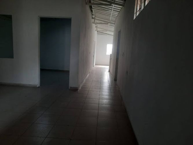 Bodega en arriendo en La Candelaria, Medellín, 220 m² · foto 16 de 24