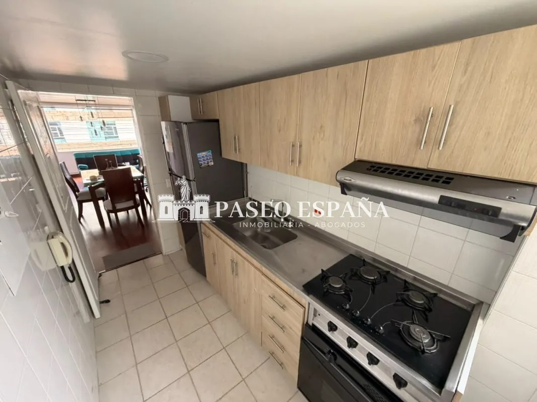 Apartamento en venta en Las Villas, Bogotá · foto 2 de 9
