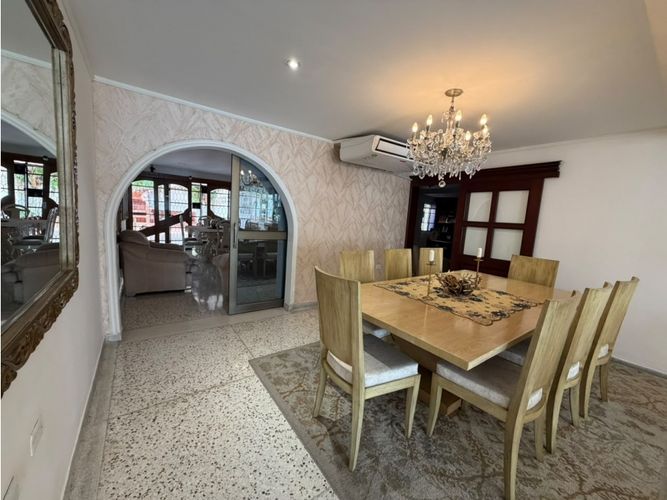 Casa de 3 alcobas en venta en Campo Alegre, Barranquilla, 540 m² · foto 2 de 24