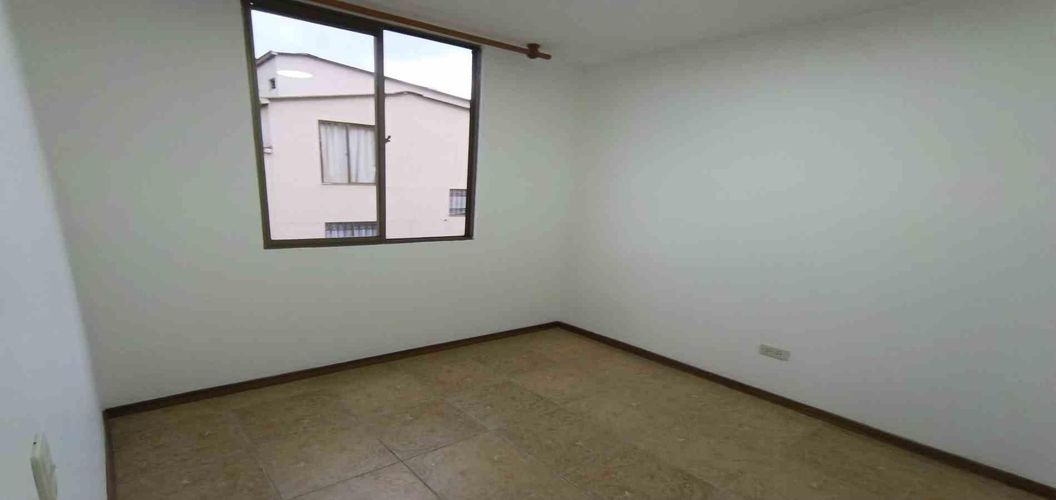 Casa de 5 alcobas en venta en Santa Helena, Manizales, 96 m² · foto 8 de 20