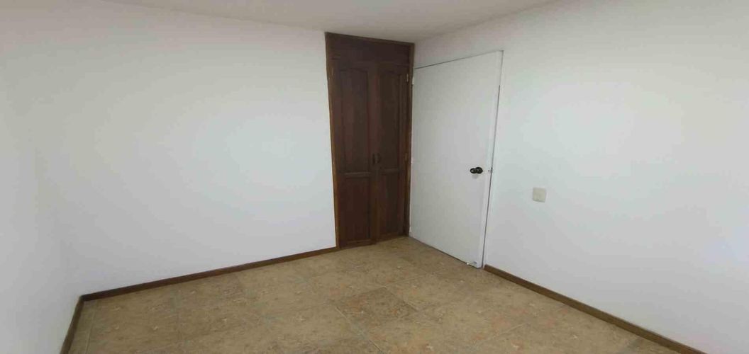 Casa de 5 alcobas en venta en Santa Helena, Manizales, 96 m² · foto 9 de 20