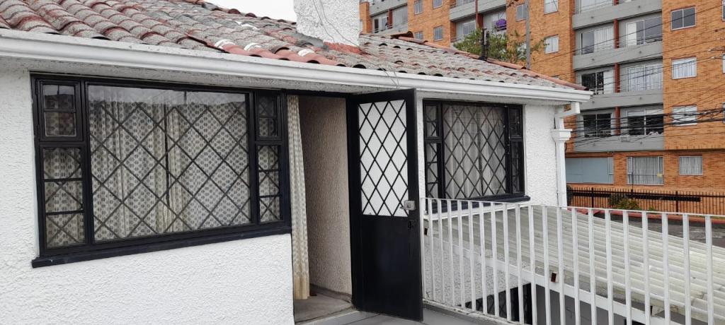 Casa en venta en Villa Magdala, Bogotá · foto 15 de 19