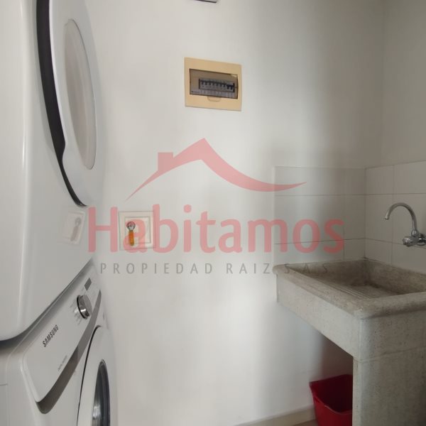 Apartamento en venta en Lalinde, Medellín · foto 12 de 14